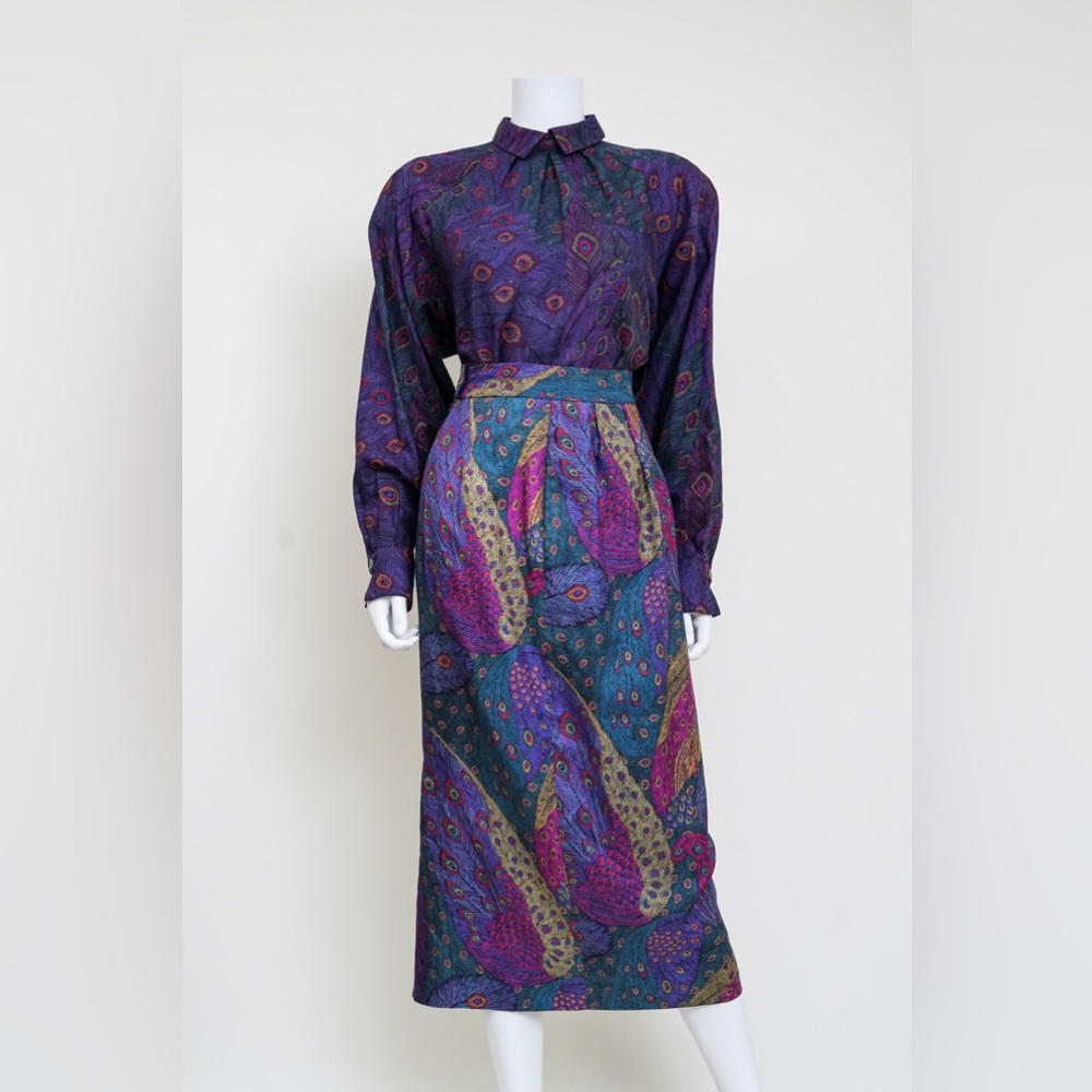 Perry Ellis Vintage 1980s Silk Peacock Feather Print Top And Pencil Skirt